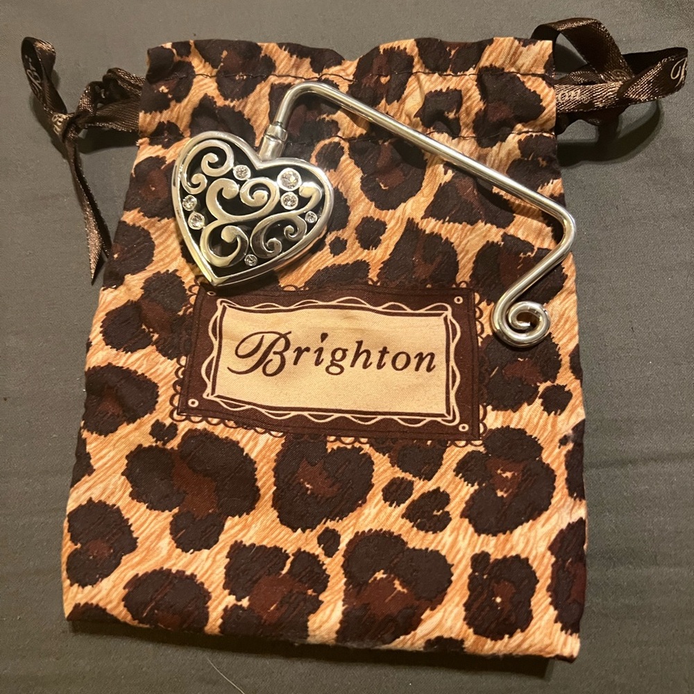 Brighton Silver magnetic purse hanger